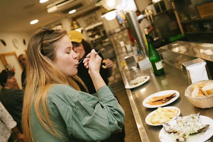 Pintxos- und Wein-Tour durch die Altstadt von San Sebastián — Foto 4