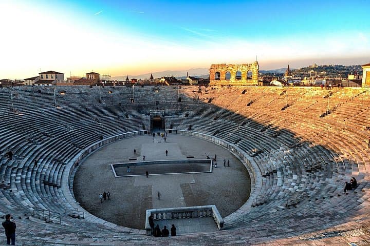 Verona Arena: entrada prioritaria con visita guiada — foto 4