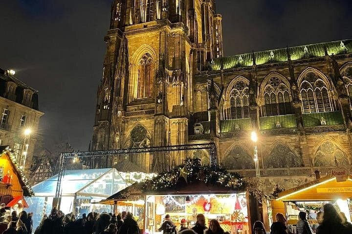 Entdecken Sie die Weihnachtsmärkte in Straßburg - Kostenloses Getränk — Foto 3