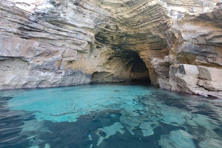 Naviguez à Ibiza Formentera avec baignade dans des criques — photo 3