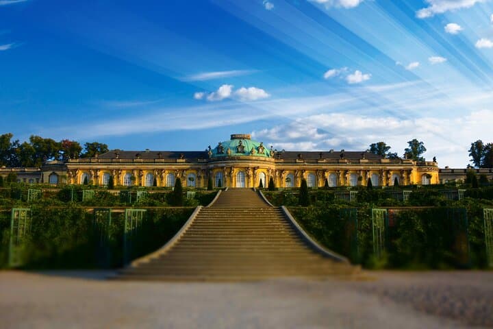 Private Tour von Berlin: Potsdam und Leipzig