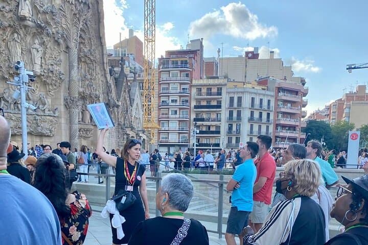 Tour Guidato della Sagrada Familia con Ingresso Veloce — foto 5