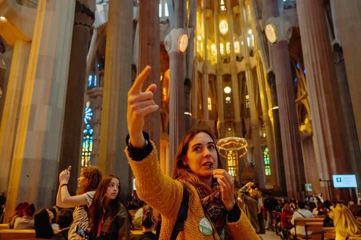 Vollständige geführte Tour durch die Sagrada Familia mit bevorzugtem Einlass — Foto 4