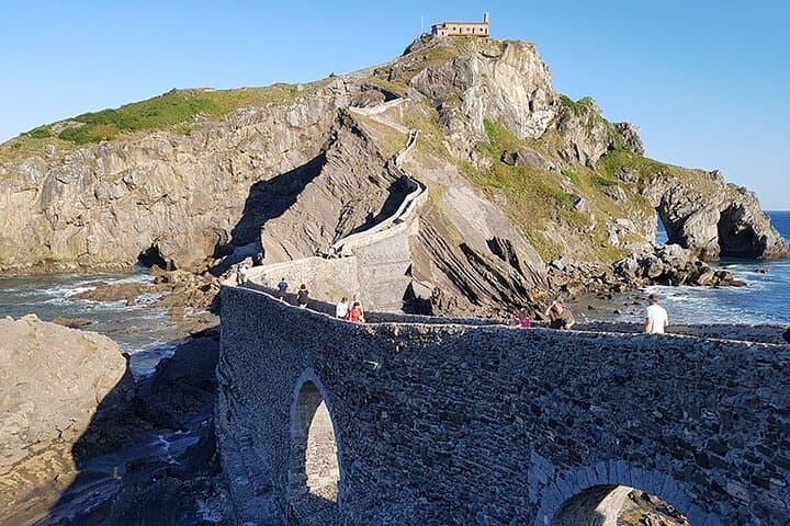 Costa della Biscaglia: Tour Privato a Dragonstone e Città Vicine