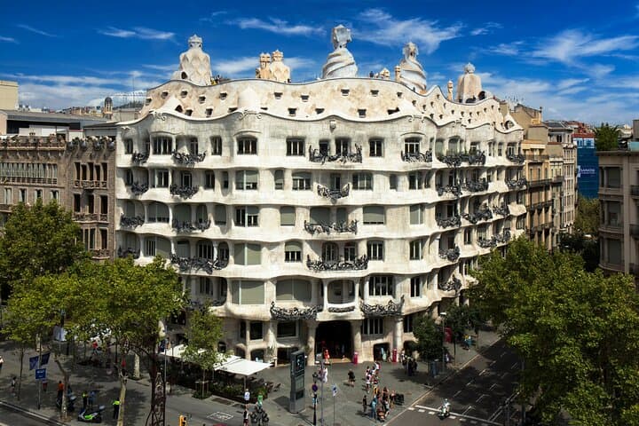 Biglietto d'ingresso per La Pedrera-Casa Mila con audioguida