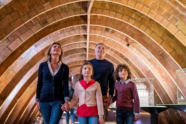 Biglietto d'ingresso per La Pedrera-Casa Mila con audioguida — foto 5