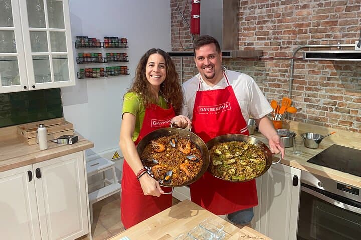 Clase de Cocina de Paella y Tarta de Queso Quemada del País Vasco en Bilbao — foto 2