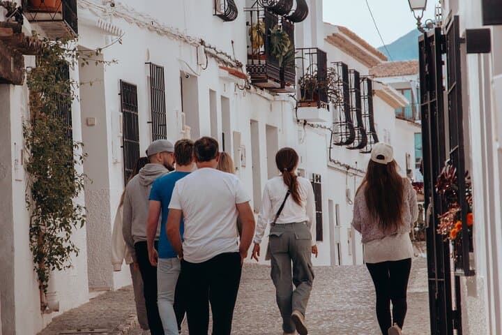 Altea, Benidorm y Villajoyosa desde Valencia — foto 2