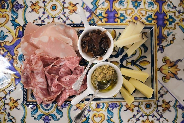 Geführte Food-Tour mit Weinprobe in Verona