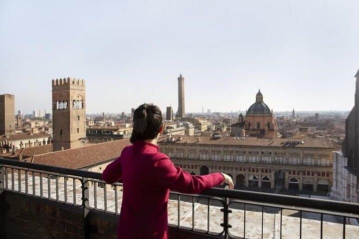 Bologna Schnelleinlass zur Uhrturm und Kunstsammlungen