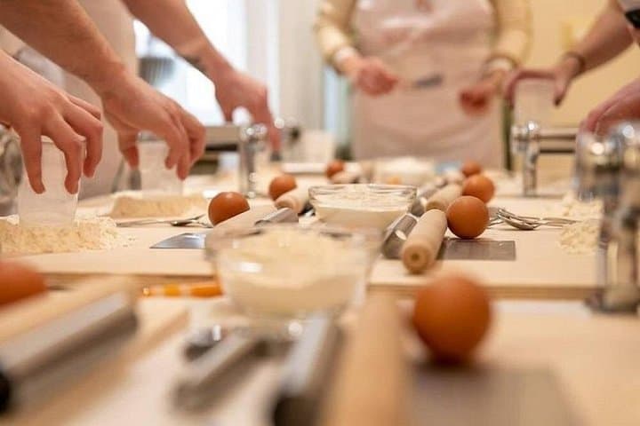 Cours de cuisine de pâtes napolitaines fait maison