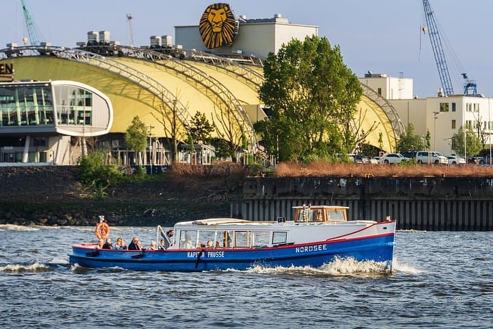 Eine einstündige Hafenrundfahrt in Hamburg — Foto 5
