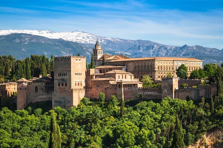 Tour Privado Guiado de la Alhambra en Granada