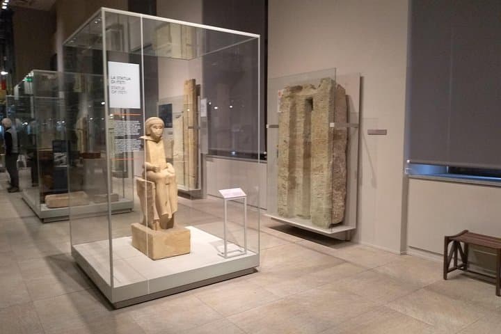 Tour Privado Guiado de 2 Horas en el Museo Egipcio de Turín — foto 3