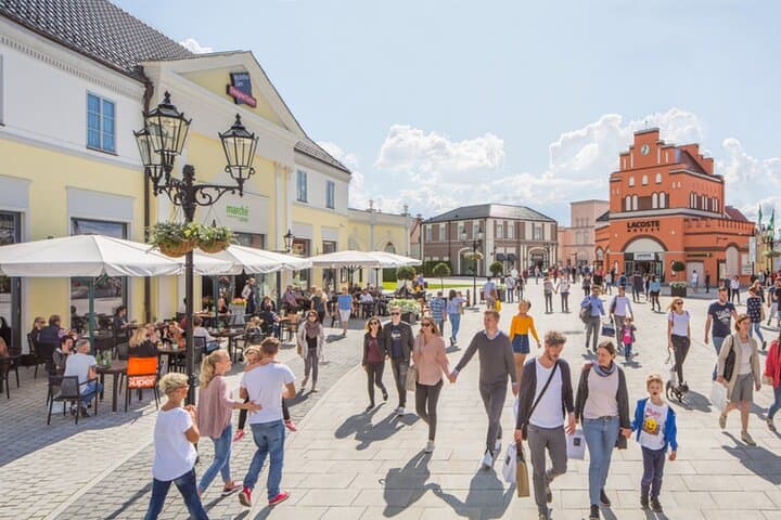 Privater Einkaufsbummel zum Designer Outlet Berlin — Foto 2
