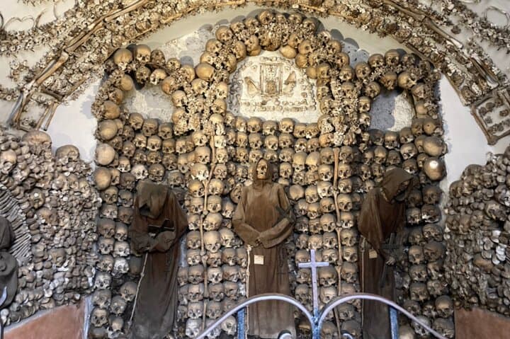 Tour di Gruppo delle Catacombe di Roma e delle Cripte Cappuccine