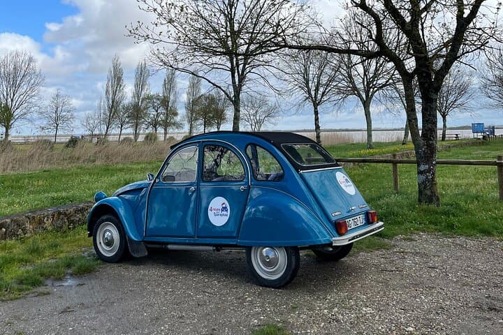 Bordeaux: Private Stadtrundfahrt in einem 2CV mit Weinprobe - 3h — Foto 4