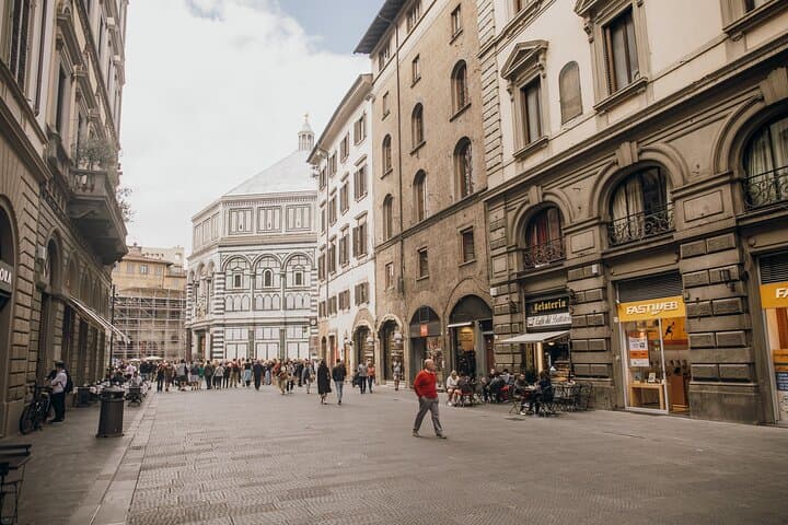 Florenz an einem Tag: Überspringen Sie die Warteschlange für David, Uffizien, Duomo &amp; Stadttour — Foto 5