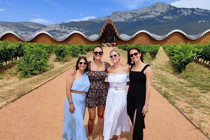 Marques de Riscal und Ysios Architektur Wein Tour mit Mittagessen, SS — Foto 2