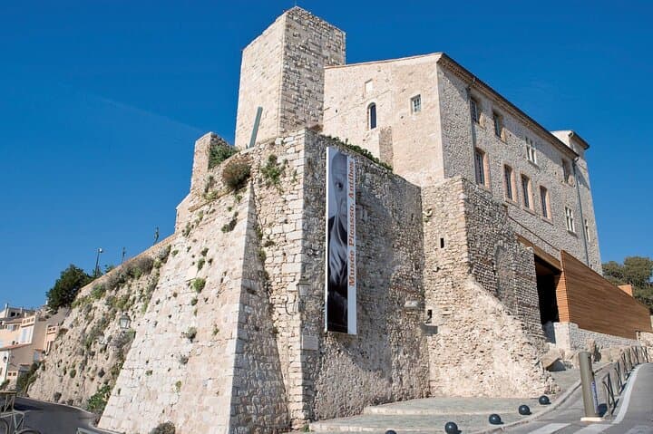 Ganztägige geführte Tour: Cannes, Antibes, St Paul de Vence ab Nizza — Foto 3