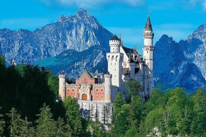 Umgehen Sie die Warteschlange NEUSCHWANSTEIN und Mt. Zugspitze Private Tour — Foto 2