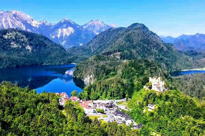 Umgehen Sie die Warteschlange NEUSCHWANSTEIN und Mt. Zugspitze Private Tour — Foto 5
