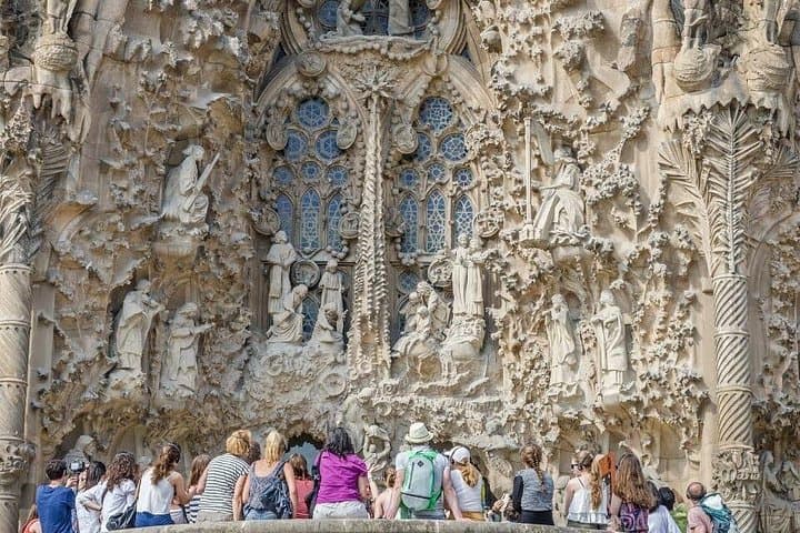 Sagrada Familia Halbprivat geführte Tour in Barcelona — Foto 5