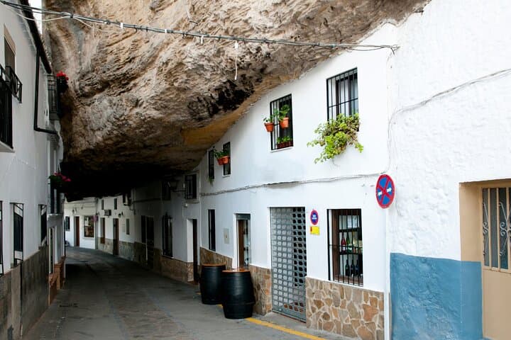 Tagesausflug nach Zahara, Setenil und Ronda von Sevilla — Foto 2