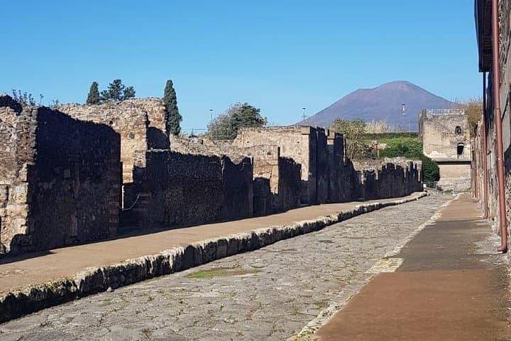 Tour Guiado a Pompeya desde Nápoles con Transporte — foto 4