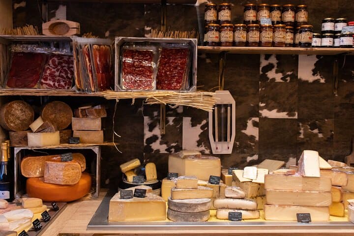 Bordeaux Historische Gourmet-Wanderung und Médoc-Tour — Foto 2