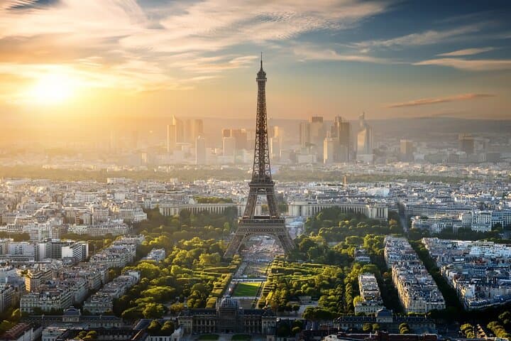 Accesso alla Sommità della Torre Eiffel, Parigi — foto 2