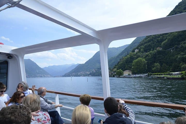 Da Milano: Tour Esclusivo in Barca, Lago di Como, Bellagio e Lugano — foto 3