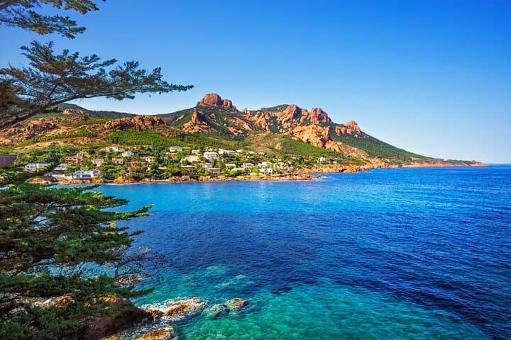 Besichtigungstour durch St. Tropez und Port Grimaud ab Cannes — Foto 4
