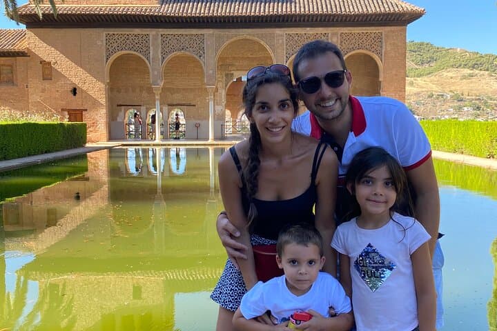 Privatführung durch die Alhambra mit offiziellem Guide in Granada — Foto 5