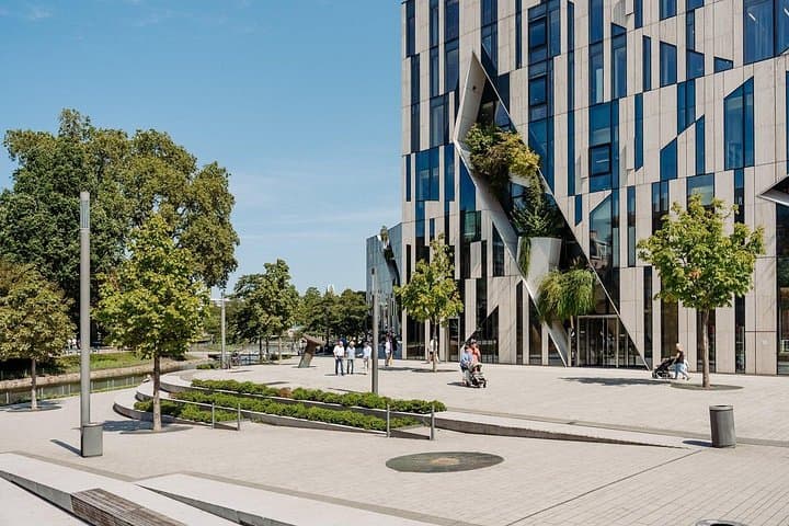 Tour Kö-Bogen I & II en Düsseldorf — foto 4