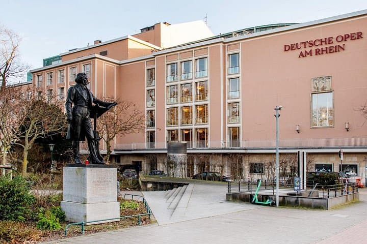 Tour Kö-Bogen I & II en Düsseldorf — foto 5