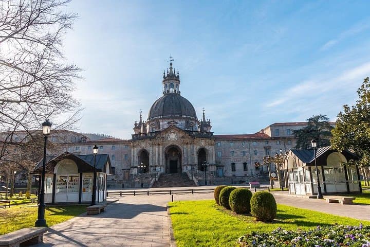 San Sebastián, Zumaia und Heiligtum von Loyola Tour ab Bilbao — Foto 3