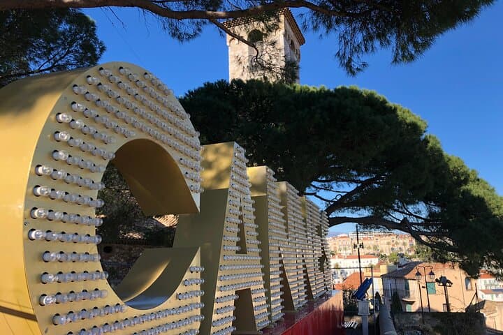 Visite Légendaire de Cannes en Bus Vintage — photo 1