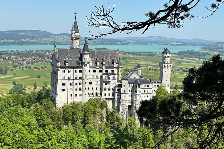 Tour Privato del Castello di Neuschwanstein e Linderhof da Monaco — foto 3