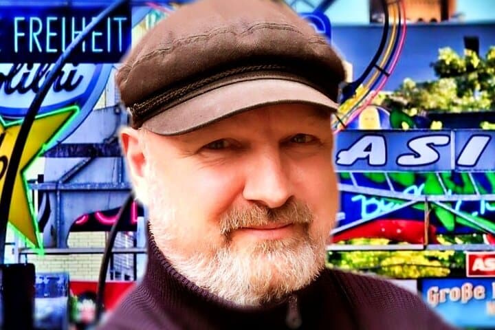 Der Kiez-Captain Reeperbahn & Beatles Kieztour Hamburg