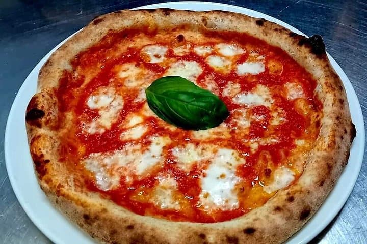 Tour Vintage della Costiera Amalfitana e Corso di Pizza — foto 3