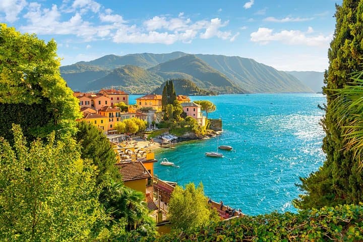 Da Milano: Tour Esclusivo in Barca, Lago di Como, Bellagio e Lugano — foto 2