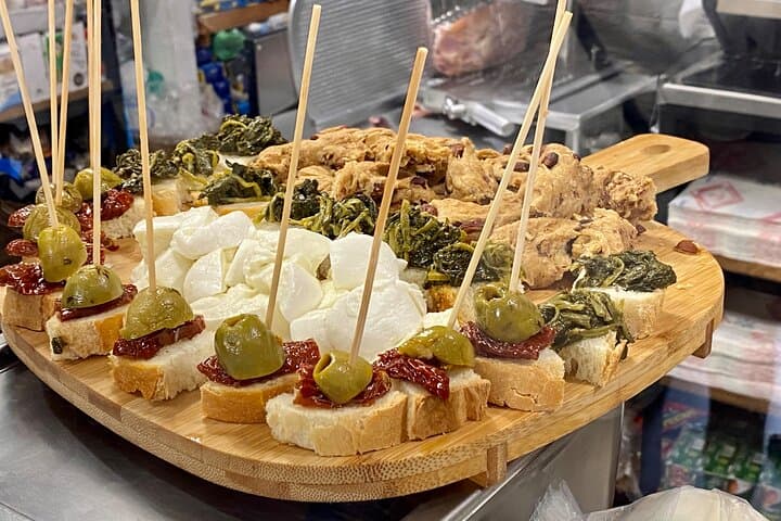 Street Food Tour in Neapel