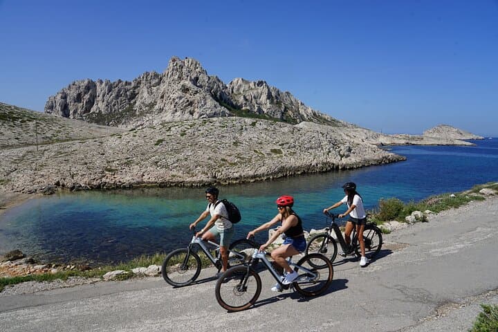 Tour in Bici Elettrica nel Parco Nazionale delle Calanques a Marsiglia