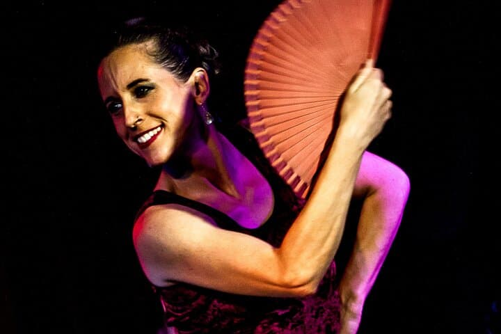 Spettacolo di Flamenco Intimo a Madrid con una Bevanda — foto 4