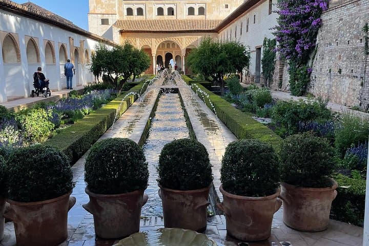 Biglietti per il Tour di Gruppo Prestige dell'Alhambra di Granada con VIP incluso