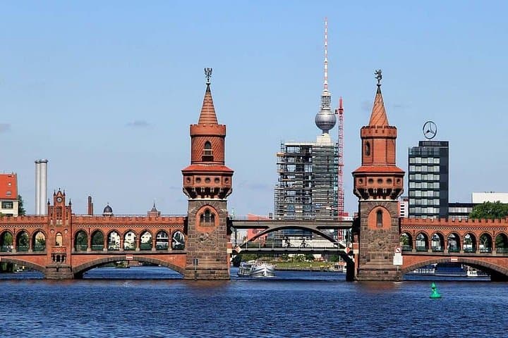 Private Tour durch Ost- und Westberlin mit dem Auto — Foto 3