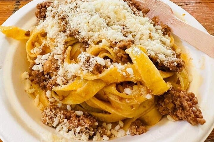 Tour Gastronómico de Bolonia con la Guía Licenciada Stella — foto 4