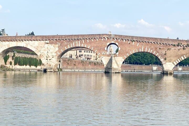 Soft-rafting al tramonto e aperitivo in Piazza Erbe — foto 4