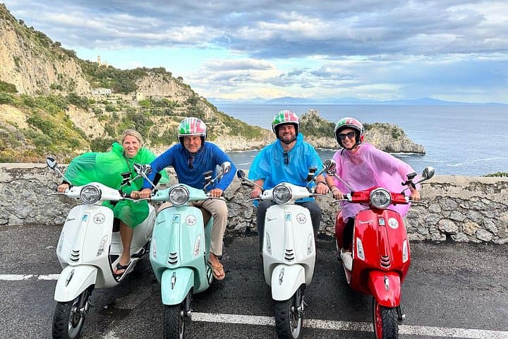 Tour in Vespa della Costiera Amalfitana con Positano e Ravello